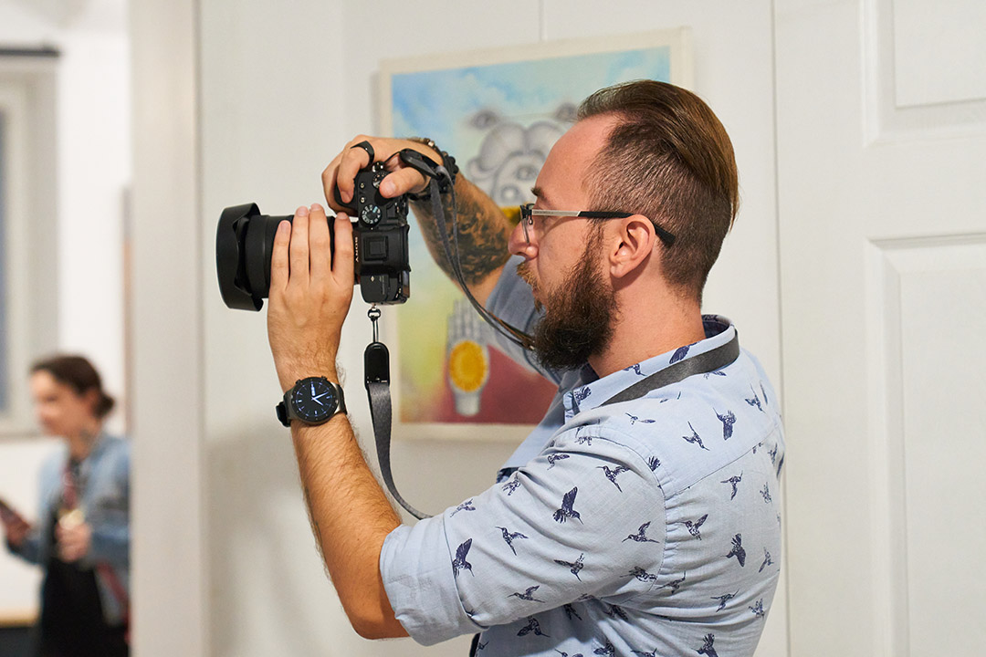 Cum recunoști un fotograf de produs?